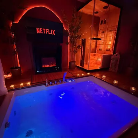 Apartament Ama Esclusive *