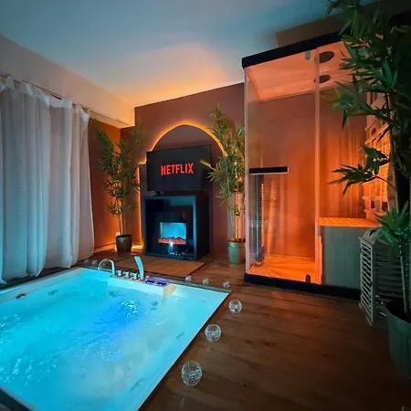 Ama Esclusive Apartament *