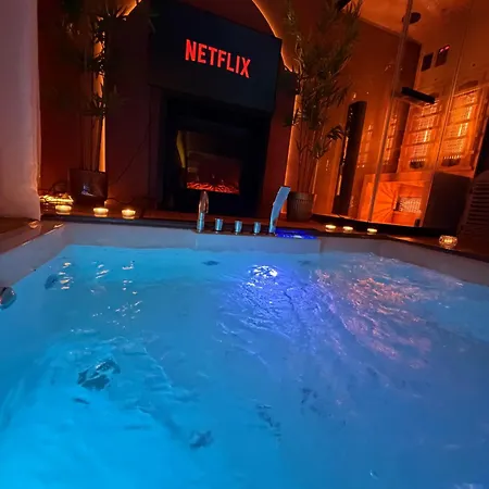 Ama Esclusive Apartment